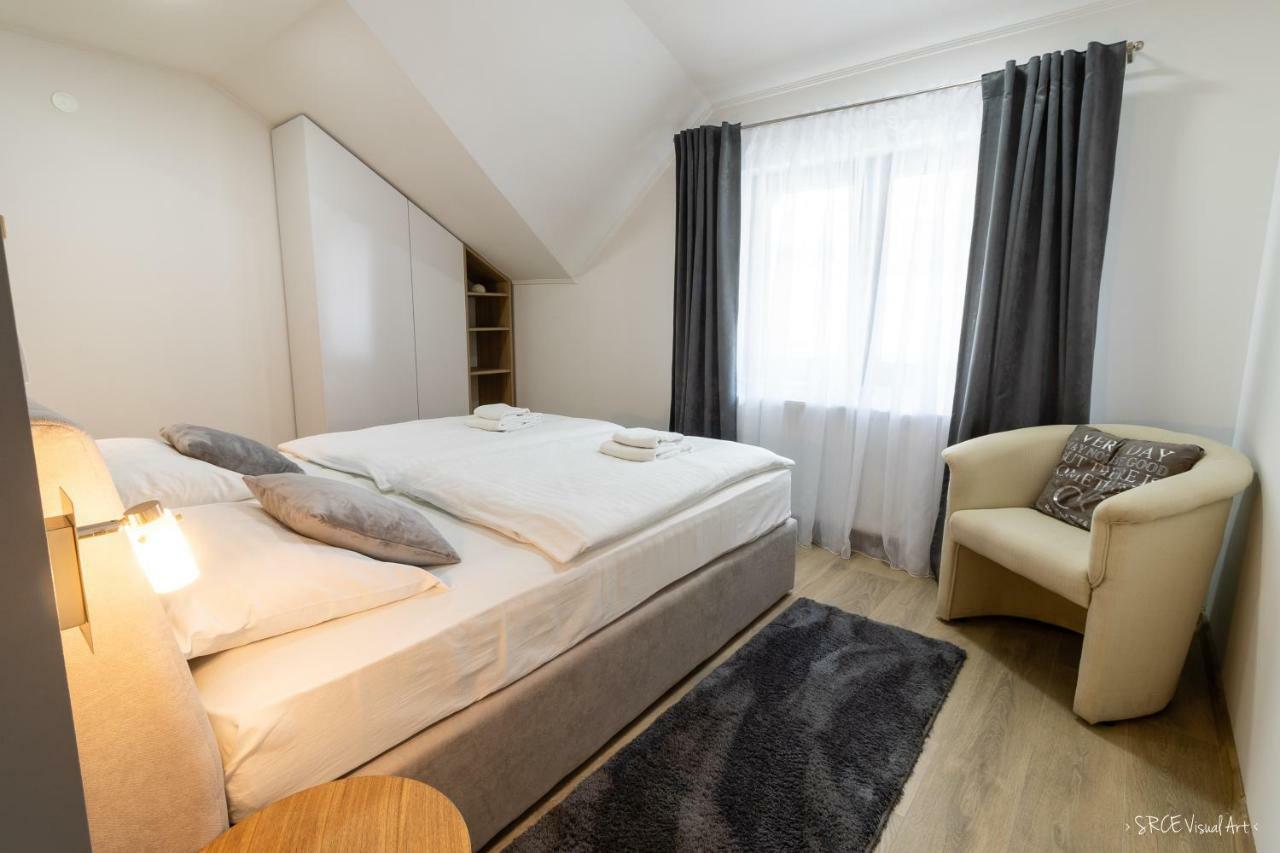 Apartmani Gundulic Osijek Exterior foto